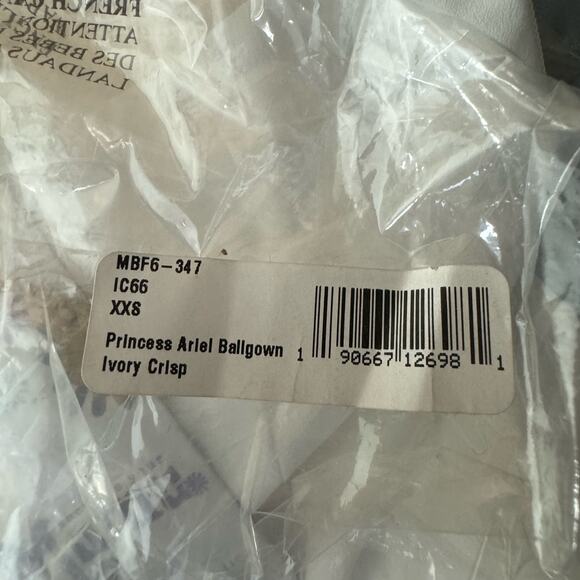 Show Me Your Mumu Princess Ariel Ballgown in Ivory Crisp NWT Size 2XS - Picture 10 of 10